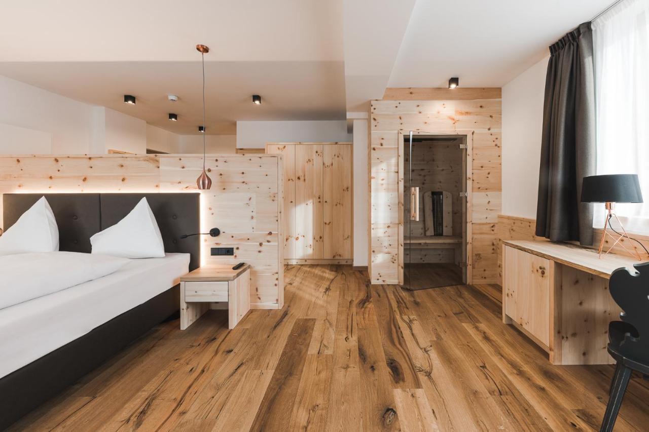 Hotel Zum Mohren Resia Zewnętrze zdjęcie